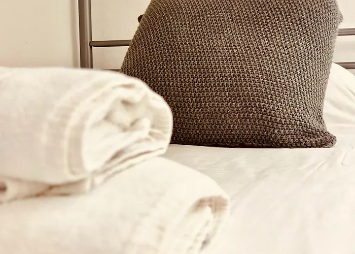 Un Mar Azul Que Brilla